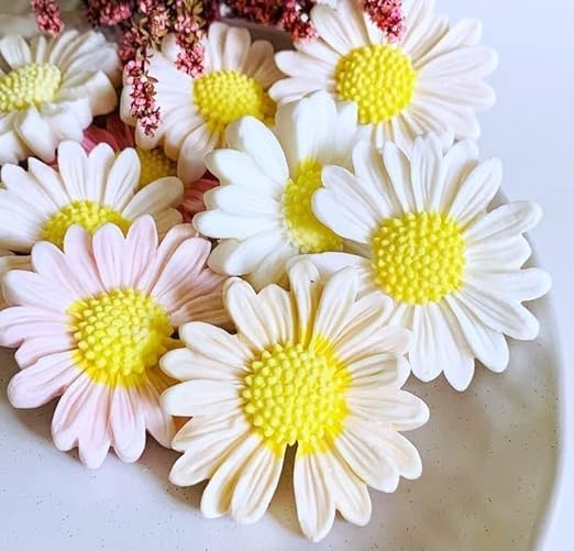 Daisy Flower Shaped Floating Candles (Set of 6)