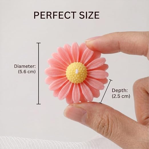 Daisy Flower Shaped Floating Candles (Set of 6)